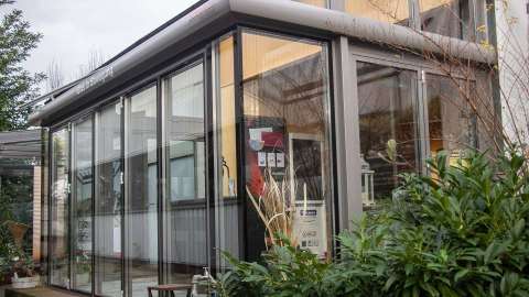 Wintergarten in der Außenausstellung von Schmich in Edingen-Neckarhausen