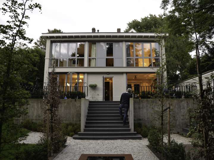 Alte Villa in neuem Glanz: Das historische Haus verbindet das Beste aus Alt und Neu miteinander.    Bildnachweis: Solarlux GmbH